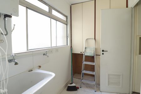 Apartamento para alugar com 82m², 3 quartos e 2 vagas Apartamento para alugar com 82m², 3 quartos e 2 vagasÁrea de Serviço e Banheiro de Serviço