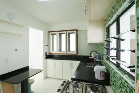 Apartamento para alugar com 82m², 3 quartos e 2 vagas Apartamento para alugar com 82m², 3 quartos e 2 vagasCozinha