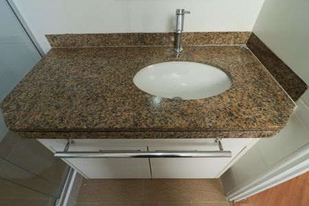 Apartamento para alugar com 82m², 3 quartos e 2 vagas Apartamento para alugar com 82m², 3 quartos e 2 vagasBanheiro da Suíte