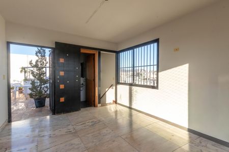 Apartamento à venda com 177m², 3 quartos e 2 vagas Apartamento à venda com 177m², 3 quartos e 2 vagasCobertura