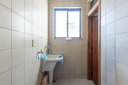 Apartamento à venda com 177m², 3 quartos e 2 vagas Apartamento à venda com 177m², 3 quartos e 2 vagasArea de serviço