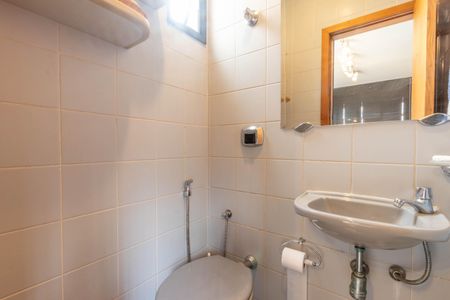 Apartamento para alugar com 177m², 3 quartos e 2 vagasBanheiro