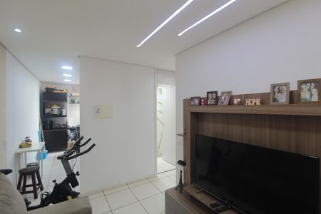 Sala de apartamento para alugar com 2 quartos, 50m² em Trevo, Belo Horizonte