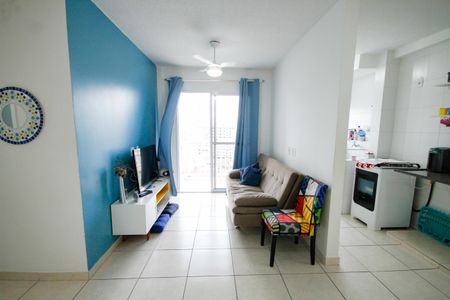 Apartamento para alugar com 3 quartos, 67m² em Vila Assuncao, Praia Grande