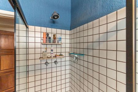 Apartamento à venda com 170m², 2 quartos e 1 vaga Apartamento à venda com 170m², 2 quartos e 1 vagaBanheiro 1