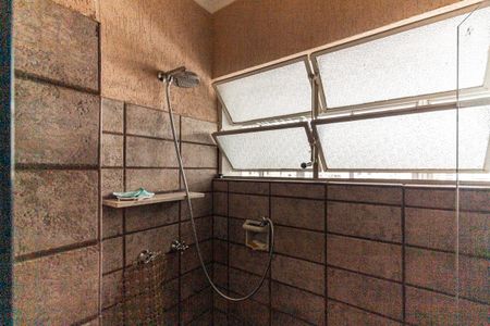 Apartamento à venda com 170m², 2 quartos e 1 vaga Apartamento à venda com 170m², 2 quartos e 1 vagaBanheiro 2