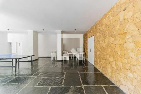 Apartamento à venda com 170m², 2 quartos e 1 vaga Apartamento à venda com 170m², 2 quartos e 1 vagaEspaço de Jogos