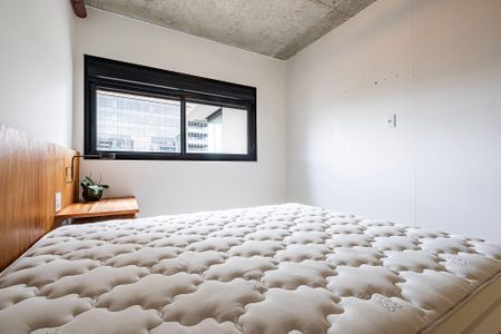 Suíte de apartamento à venda com 1 quarto, 72m² em Pinheiros, São Paulo