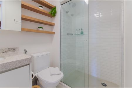 Banheiro de kitnet/studio para alugar com 1 quarto, 25m² em Vila Mariana, São Paulo