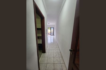 Apartamento para alugar com 79m², 3 quartos e sem vaga