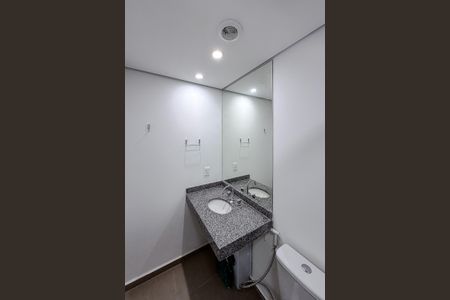 Studio para alugar com 24m², 1 quarto e sem vaga Studio para alugar com 24m², 1 quarto e sem vagaBanheiro