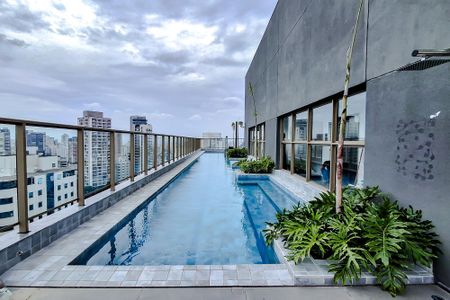 Studio para alugar com 24m², 1 quarto e sem vaga Studio para alugar com 24m², 1 quarto e sem vagaÁrea comum - Piscina