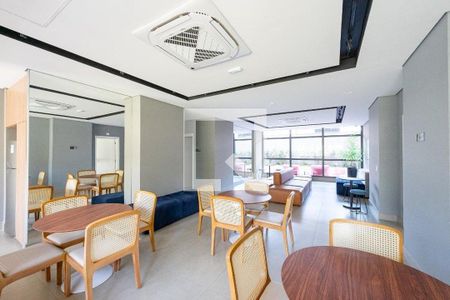 Apartamento para alugar com 29m², 1 quarto e sem vagaÁrea comum - Salão de festas