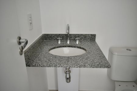 Apartamento para alugar com 29m², 1 quarto e sem vagaBanheiro