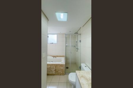 Apartamento para alugar com 160m², 3 quartos e 3 vagasBanheiro da Suíte