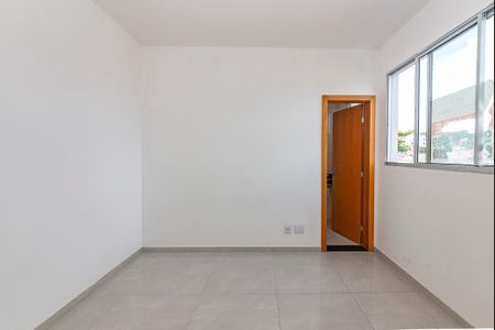 Apartamento para alugar com 78m², 3 quartos e 2 vagas Apartamento para alugar com 78m², 3 quartos e 2 vagasSuíte