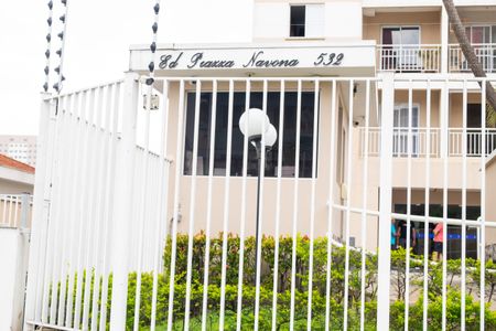 Apartamento para alugar com 52m², 2 quartos e 1 vagaFachada