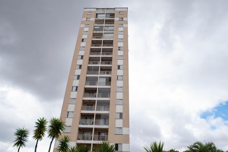 Apartamento para alugar com 52m², 2 quartos e 1 vagaFachada