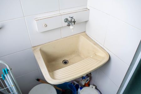 Apartamento para alugar com 52m², 2 quartos e 1 vagaÁrea de Serviço