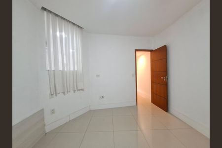 Apartamento à venda com 64m², 2 quartos e sem vaga Apartamento à venda com 64m², 2 quartos e sem vagaQuarto 2