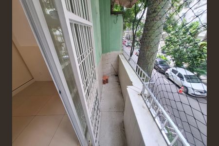 Apartamento à venda com 64m², 2 quartos e sem vaga Apartamento à venda com 64m², 2 quartos e sem vagaVaranda Quarto 1