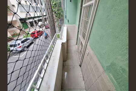 Apartamento à venda com 64m², 2 quartos e sem vaga Apartamento à venda com 64m², 2 quartos e sem vagaVaranda Quarto 1