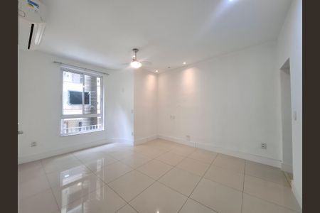 Sala de apartamento à venda com 2 quartos, 64m² em Flamengo, Rio de Janeiro