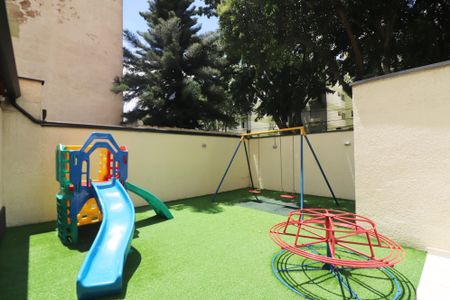 Apartamento para alugar com 58m², 2 quartos e 2 vagasÁrea comum - Playground