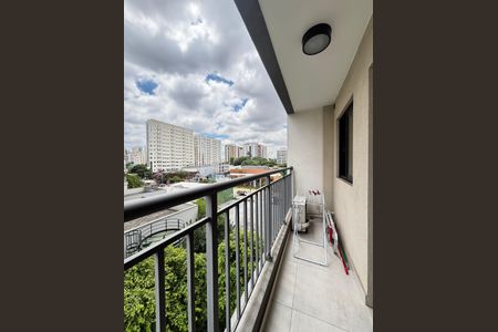 Studio para alugar com 26m², 1 quarto e sem vagaVaranda