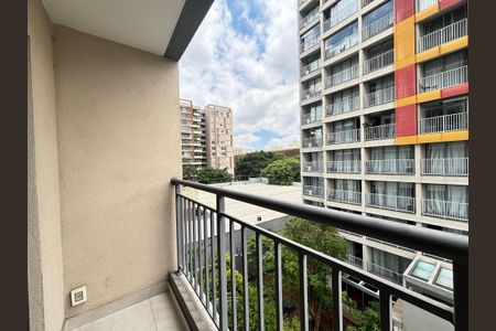 Studio para alugar com 26m², 1 quarto e sem vagaVaranda