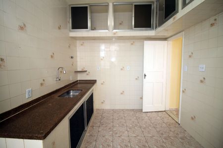 Apartamento à venda com 72m², 3 quartos e sem vagaCozinha