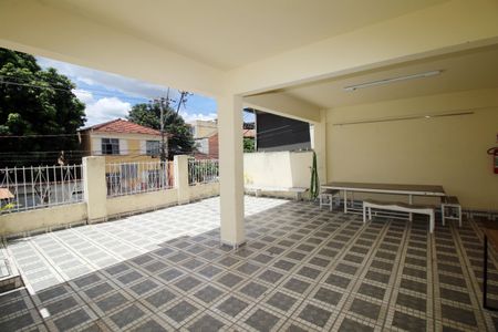 Apartamento à venda com 72m², 3 quartos e sem vagaÁrea comum - Playground