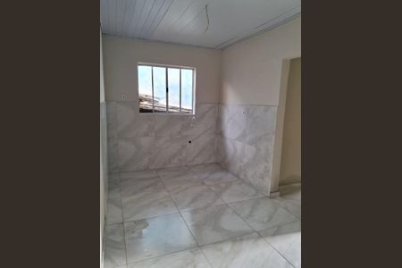 Casa para alugar com 2 quartos, 325m² em Jardim Cláudia, São Paulo