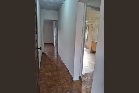 Casa para alugar com 2 quartos, 325m² em Jardim Cláudia, São Paulo