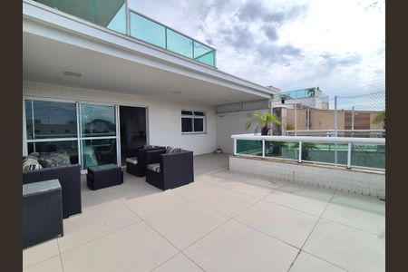 Apartamento para alugar com 324m², 4 quartos e 2 vagasVaranda 