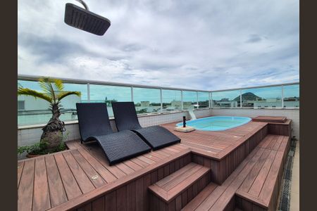 Apartamento para alugar com 324m², 4 quartos e 2 vagasÁrea externa 