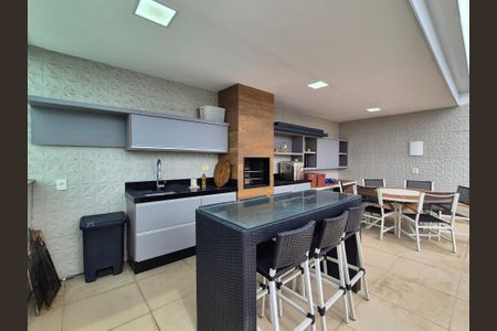 Apartamento para alugar com 324m², 4 quartos e 2 vagasÁrea externa 