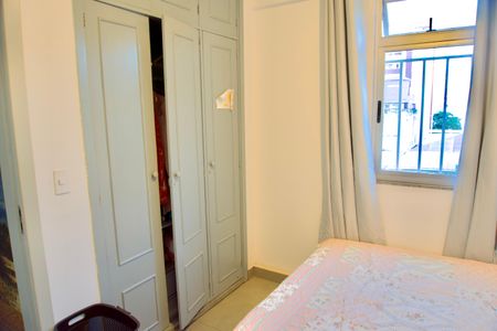 Apartamento à venda com 62m², 1 quarto e 1 vagaSuíte