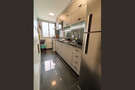 Apartamento à venda com 91m², 2 quartos e 1 vagaCozinha