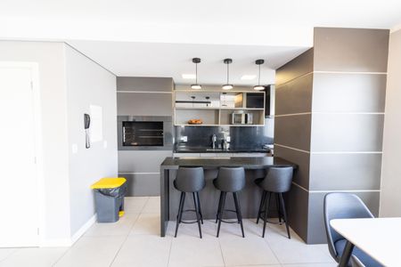 Apartamento para alugar com 27m², 1 quarto e 1 vagaÁrea comum - Salão de festas