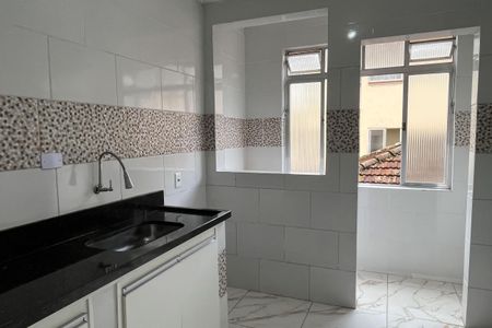 Apartamento para alugar com 67m², 2 quartos e sem vagaCozinha e Área de Serviço