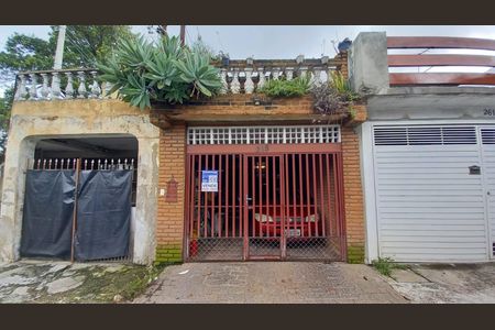 Casa à venda com 190m², 4 quartos e 1 vaga Casa à venda com 190m², 4 quartos e 1 vagaFachada + Plaquinha