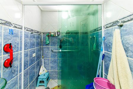 Casa à venda com 190m², 4 quartos e 1 vaga Casa à venda com 190m², 4 quartos e 1 vagaBanheiro