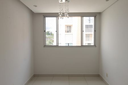 Sala de apartamento para alugar com 3 quartos, 65m² em Planalto, Belo Horizonte