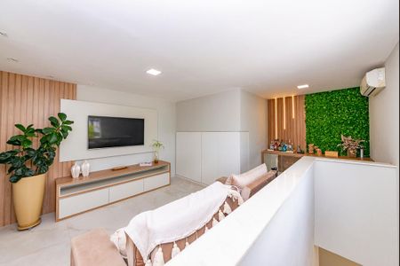 Apartamento à venda com 110m², 2 quartos e 2 vagas Apartamento à venda com 110m², 2 quartos e 2 vagasSala 2