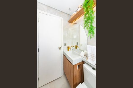 Apartamento à venda com 110m², 2 quartos e 2 vagas Apartamento à venda com 110m², 2 quartos e 2 vagasBanheiro Social