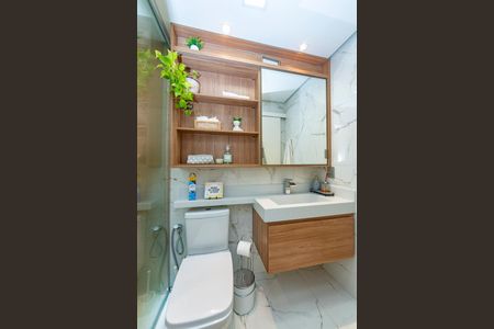 Apartamento à venda com 110m², 2 quartos e 2 vagas Apartamento à venda com 110m², 2 quartos e 2 vagasBanheiro da Suíte