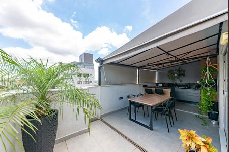 Apartamento à venda com 110m², 2 quartos e 2 vagas Apartamento à venda com 110m², 2 quartos e 2 vagasVaranda