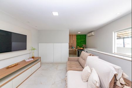 Apartamento à venda com 110m², 2 quartos e 2 vagas Apartamento à venda com 110m², 2 quartos e 2 vagasSala 2