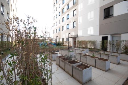 Apartamento para alugar com 38m², 2 quartos e 1 vagaÁrea comum